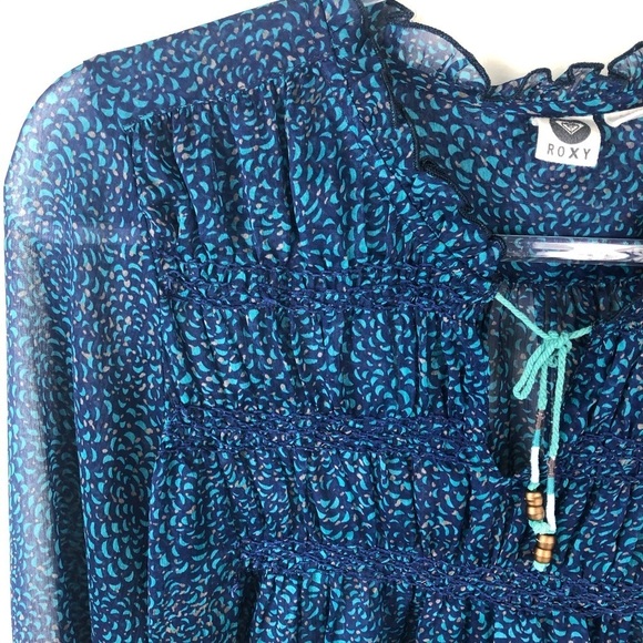 Roxy- Beach style blouse size: Small - Picture 5 of 12